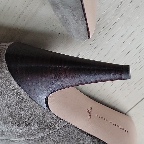 NEW in Box Veronica Beard Ballan Tall Suede Boot - Picture 3 of 6